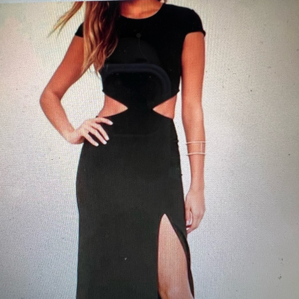 Lulu’s Black Backless Maxi. XS.